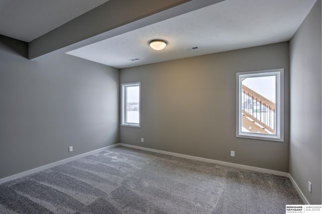 21804 Hackberry Drive, Gretna, NE 68028