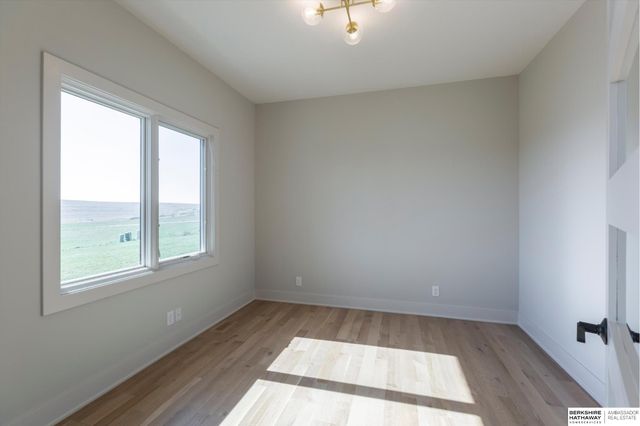 21804 Hackberry Drive, Gretna, NE 68028