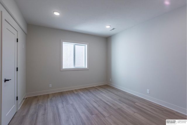21804 Hackberry Drive, Gretna, NE 68028