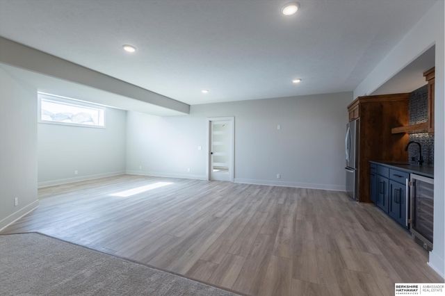 21804 Hackberry Drive, Gretna, NE 68028