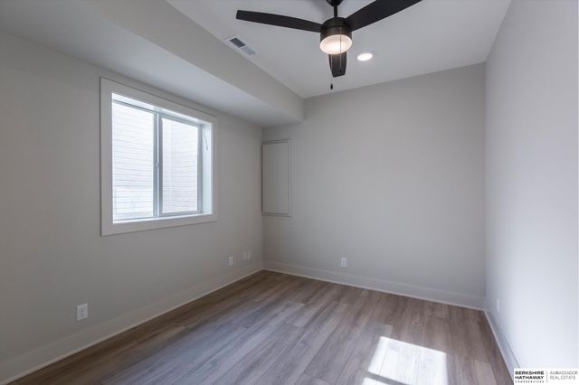 21804 Hackberry Drive, Gretna, NE 68028