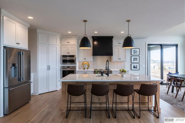21804 Hackberry Drive, Gretna, NE 68028