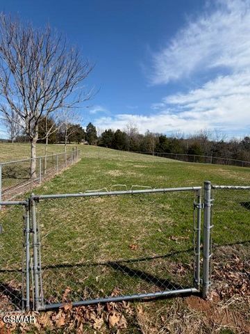 1437 Beacon Rd, Talbott, TN 37877