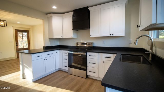 1437 Beacon Rd, Talbott, TN 37877