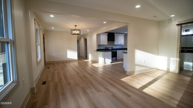 1437 Beacon Rd, Talbott, TN 37877