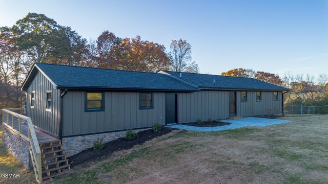 1437 Beacon Rd, Talbott, TN 37877