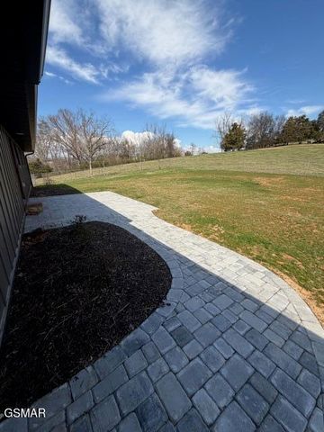 1437 Beacon Rd, Talbott, TN 37877