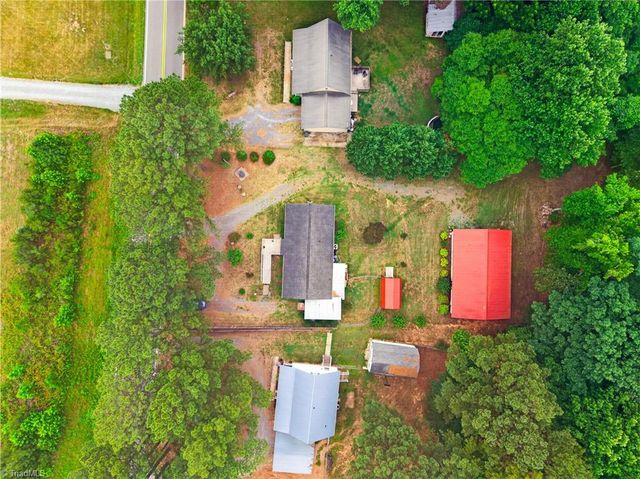 1720 Pleasant Ridge Road, Ramseur, NC 27316