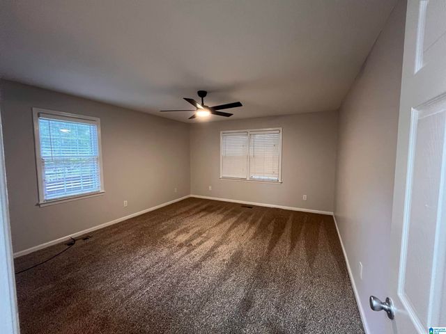 1482 SECRETARIAT DRIVE, Helena, AL 35080