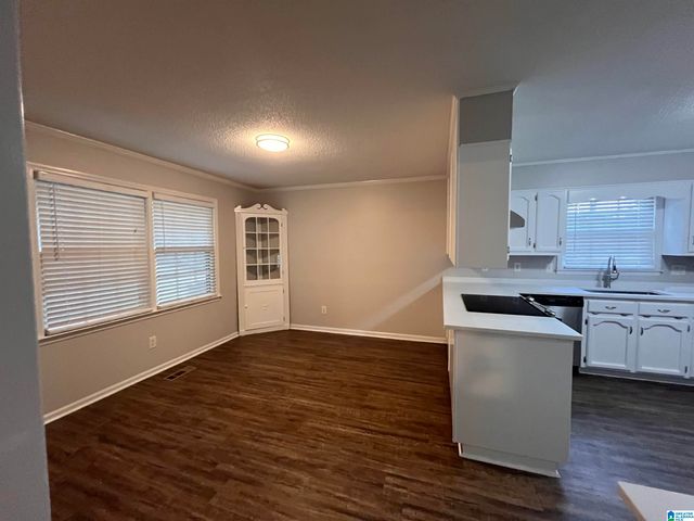 1482 SECRETARIAT DRIVE, Helena, AL 35080
