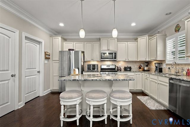 6809 Sir Galahad Ct, Henrico, VA 23231