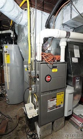 507 North Academy Street, Ridgeway, NY 14103