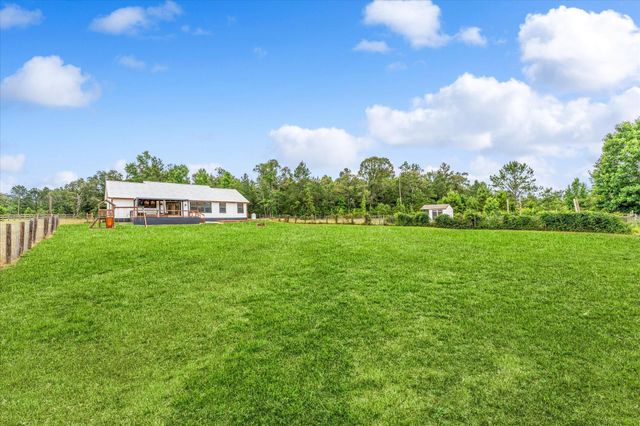 341 Big Buck Drive, Cleveland, TX 77328