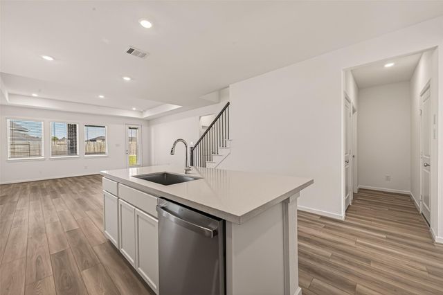 21926 Sam Raburn Drive, Tomball, TX 77375