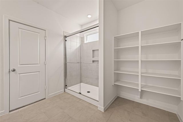 21926 Sam Raburn Drive, Tomball, TX 77375