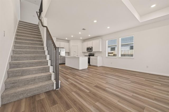 21926 Sam Raburn Drive, Tomball, TX 77375