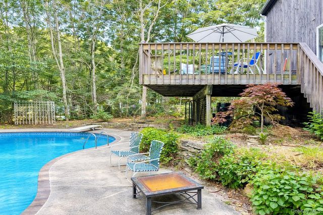 48 Island View Drive W, Sag Harbor, NY 11963