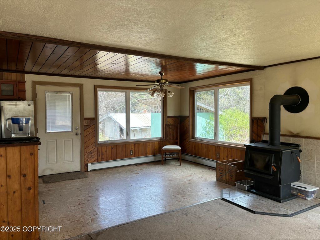 4544 Agulawok Drive, Dillingham, AK 99576