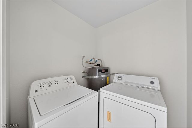 2702 Alicialynn Way D, Las Vegas, NV 89121