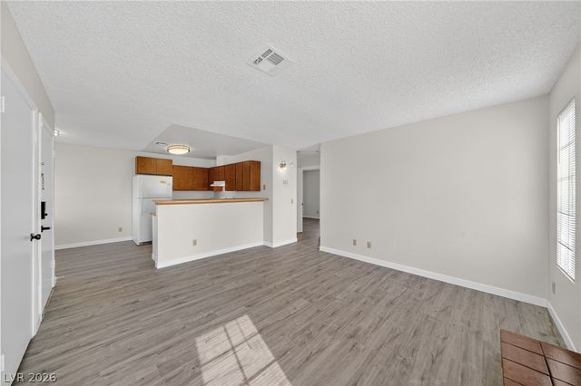 2702 Alicialynn Way D, Las Vegas, NV 89121