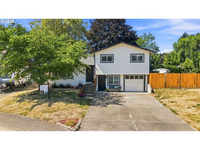 2312 ERMINE Ct, Albany, OR 97322