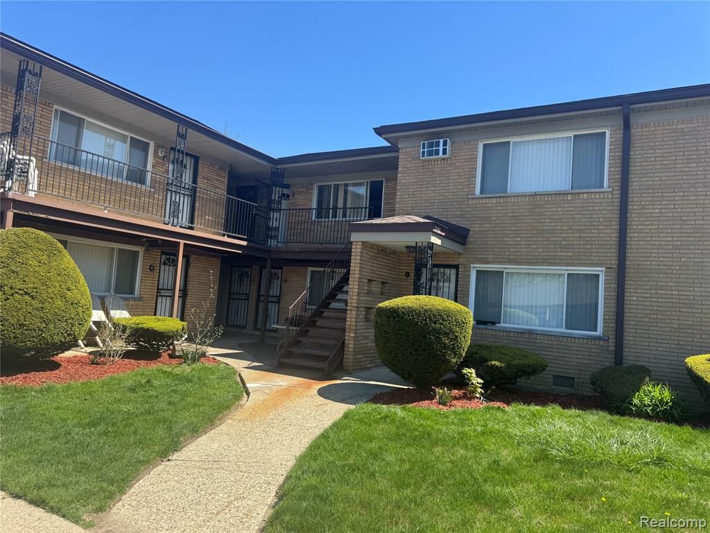 15142 Tireman Street, Detroit, MI 48228