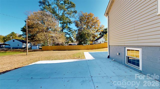 403 Liberty Street E, York, SC 29745