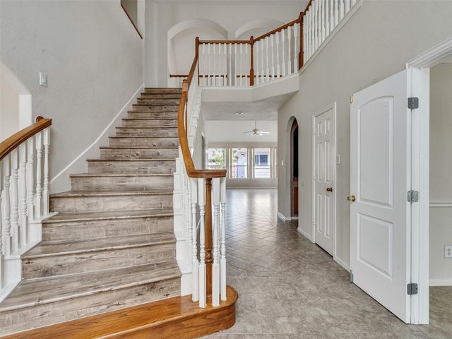 3902 Breaux Bridge Lane, Sugar Land, TX 77479