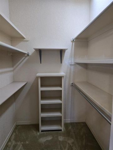 9020 N Timberview Drive, Midwest City, OK 73130