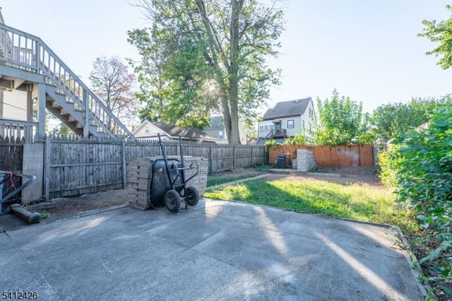 446 E 24Th St, Paterson City, NJ 07514
