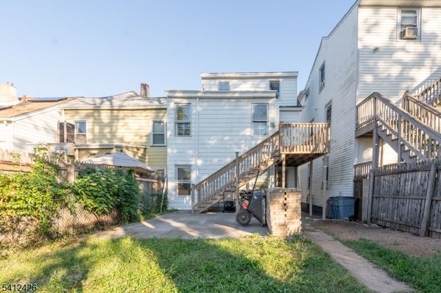 446 E 24Th St, Paterson City, NJ 07514