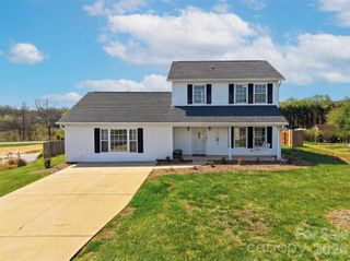 4805 Wordsworth Circle, Conover, NC 28613