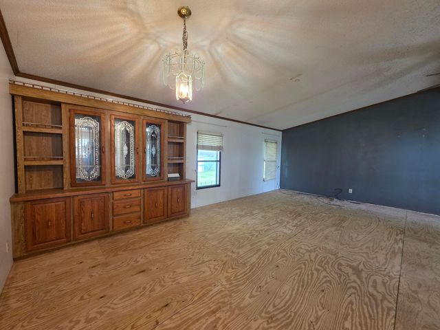 60334 E 252 Lane, Grove, OK 74344