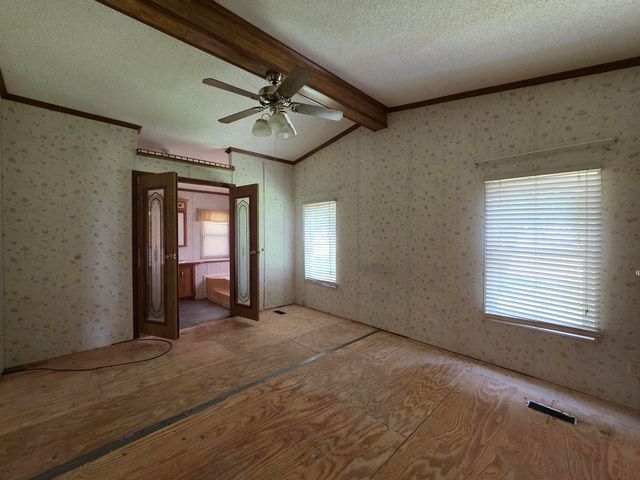 60334 E 252 Lane, Grove, OK 74344