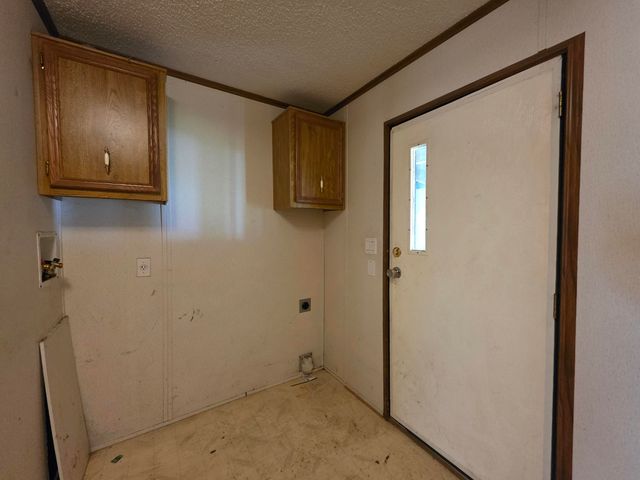 60334 E 252 Lane, Grove, OK 74344