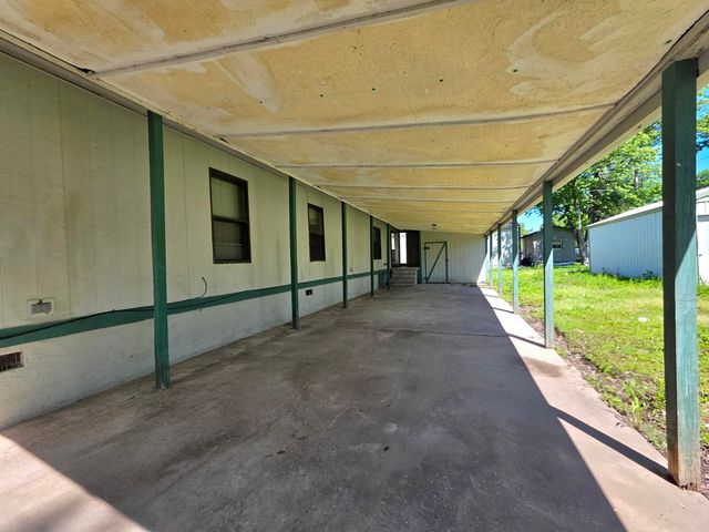 60334 E 252 Lane, Grove, OK 74344