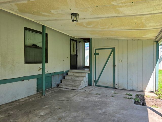 60334 E 252 Lane, Grove, OK 74344