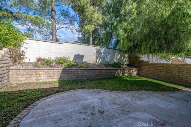 23321 Beachcomber Lane, Valencia, CA 91355