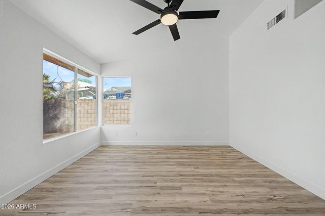 20624 N 3RD Avenue, Phoenix, AZ 85027