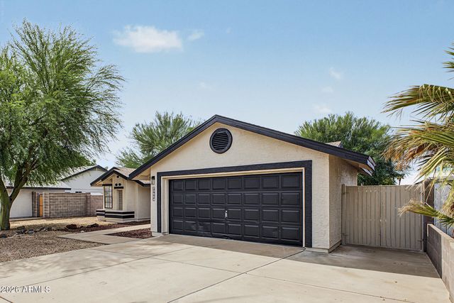 20624 N 3RD Avenue, Phoenix, AZ 85027