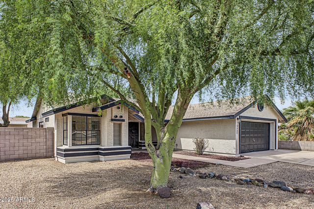 20624 N 3RD Avenue, Phoenix, AZ 85027