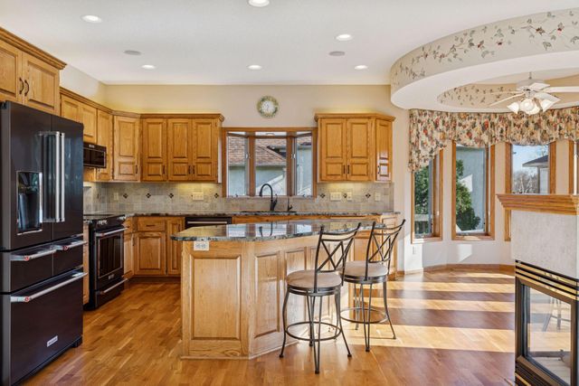 2296 130th Court NE, Blaine, MN 55449