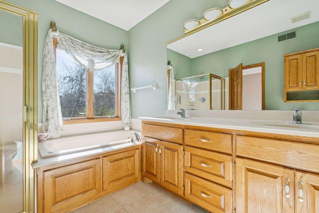 2296 130th Court NE, Blaine, MN 55449