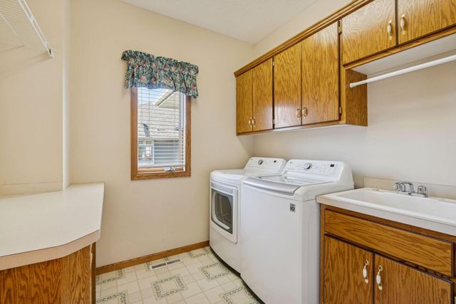 2296 130th Court NE, Blaine, MN 55449