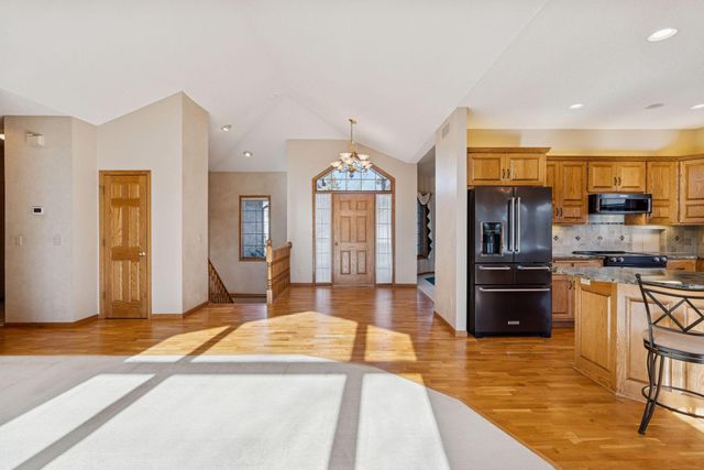 2296 130th Court NE, Blaine, MN 55449