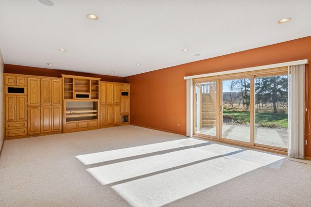 2296 130th Court NE, Blaine, MN 55449