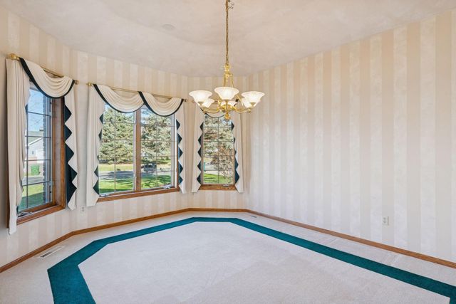 2296 130th Court NE, Blaine, MN 55449