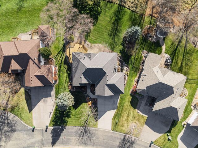 2296 130th Court NE, Blaine, MN 55449