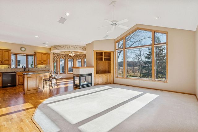 2296 130th Court NE, Blaine, MN 55449