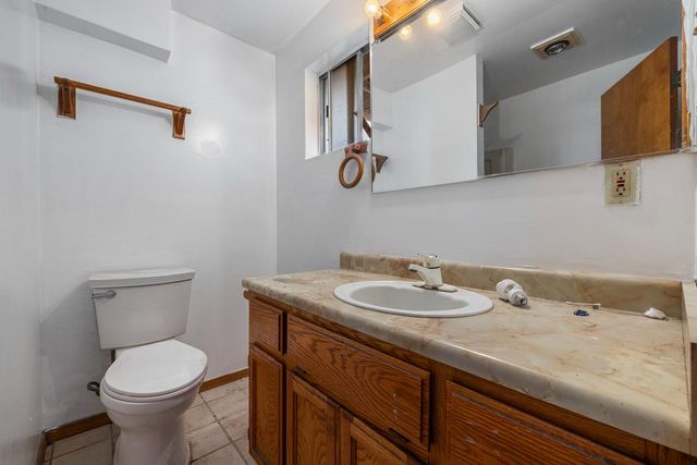 1535 Niel Ave, Turlock, CA 95380